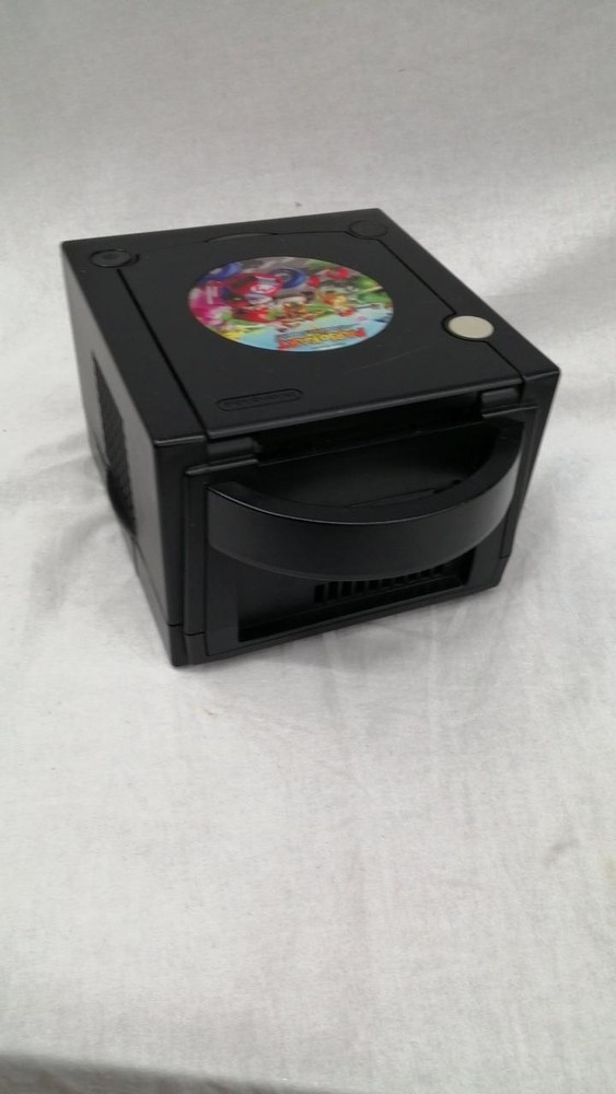 NINTENDO DOL-001 GameCube