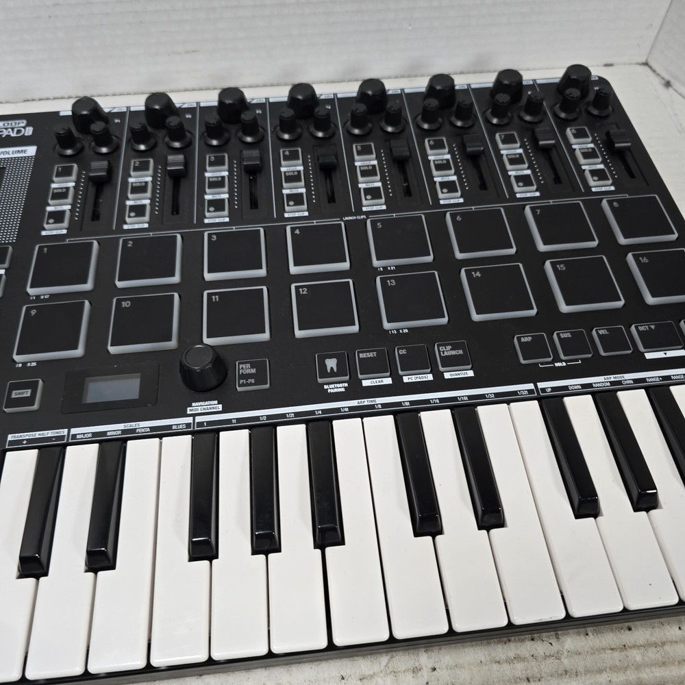 Reloop Keypad Pro 25-key DAW Workstation MIDI Controller