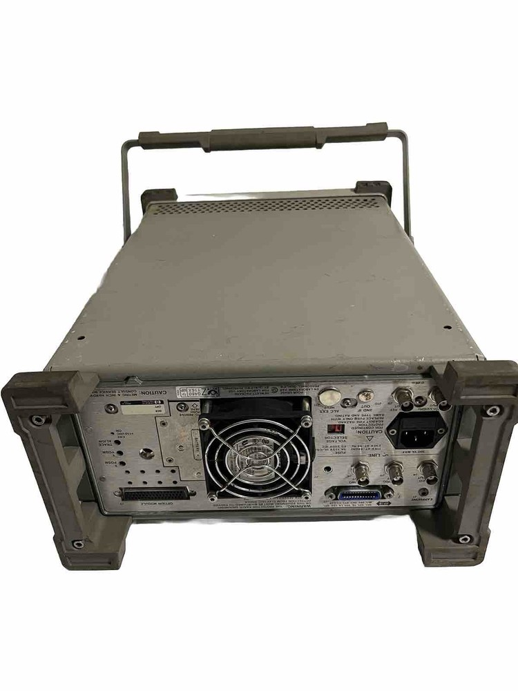 HP HEWLETT PACKARD 8560 SPECTRUM ANALYZER