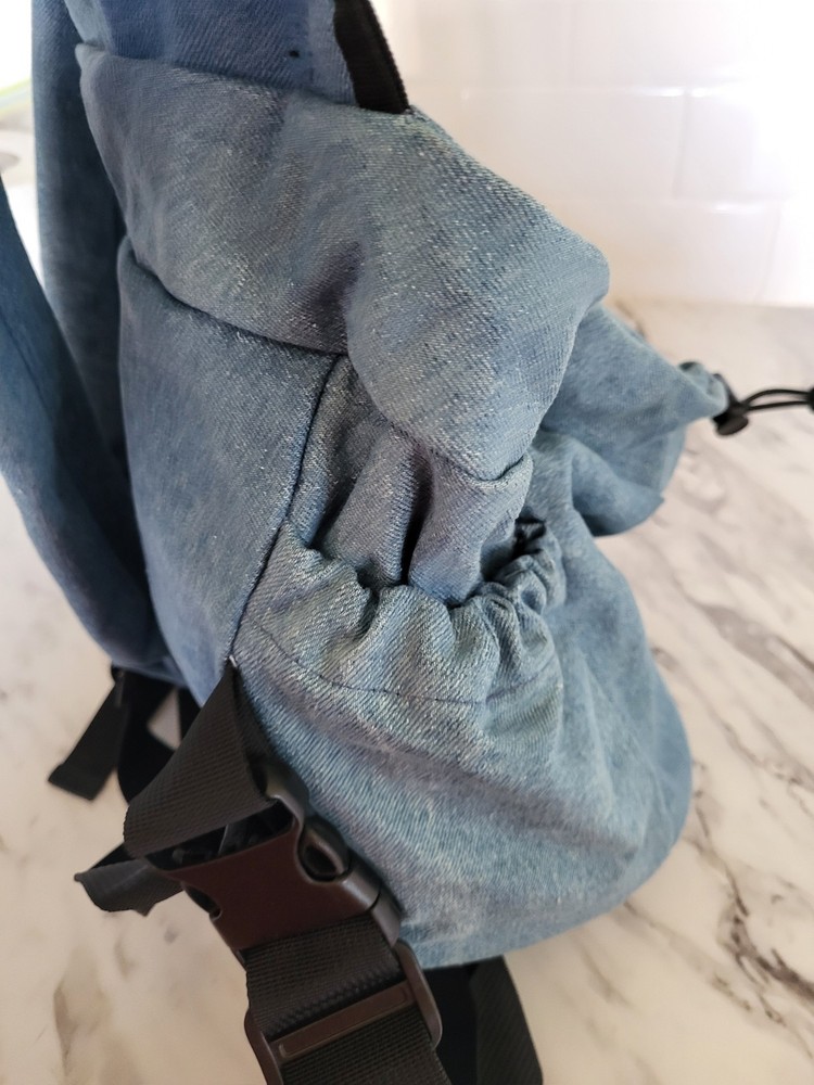 Pet Pocket Carrier Front or Back pack Blue Denim Padded Strap & Base Adjustable