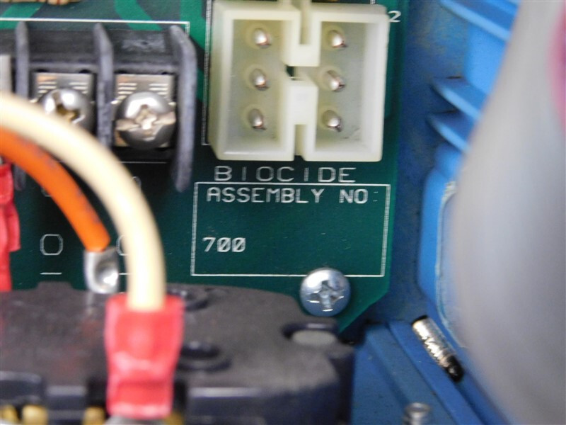 USED Lakewood Instruments Inc. 211 Conductivity and Timer Controller