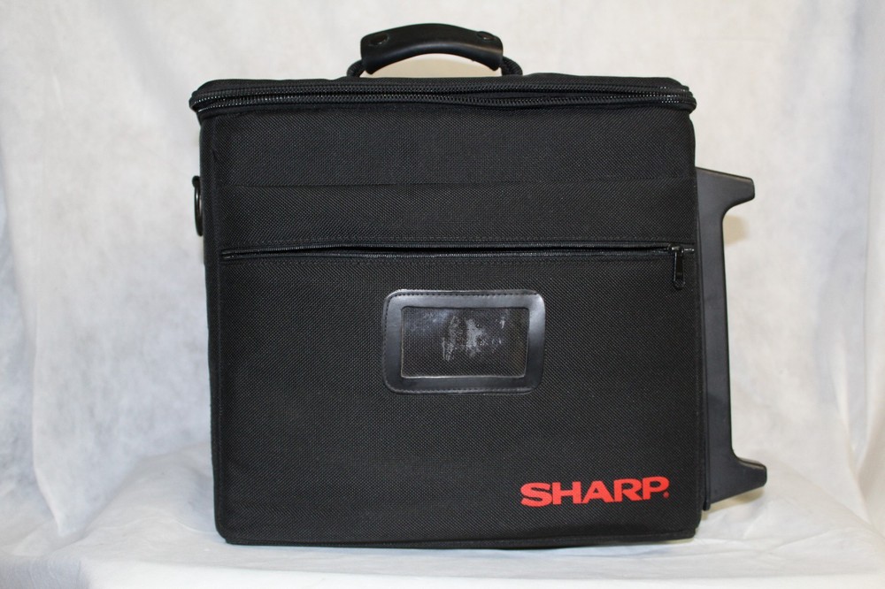 SHARP NOTEVISION M20X DIGITAL VIDEO PROJECTOR WITH REMOTE AND CARING CASE