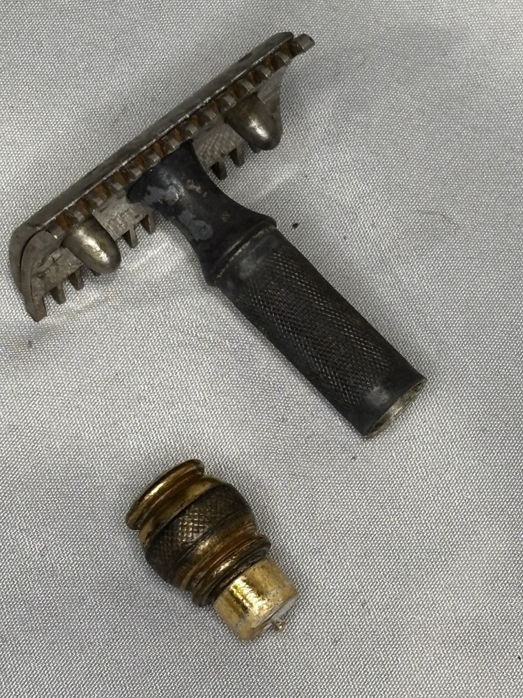 Vintage Gillette Short Handle Razor