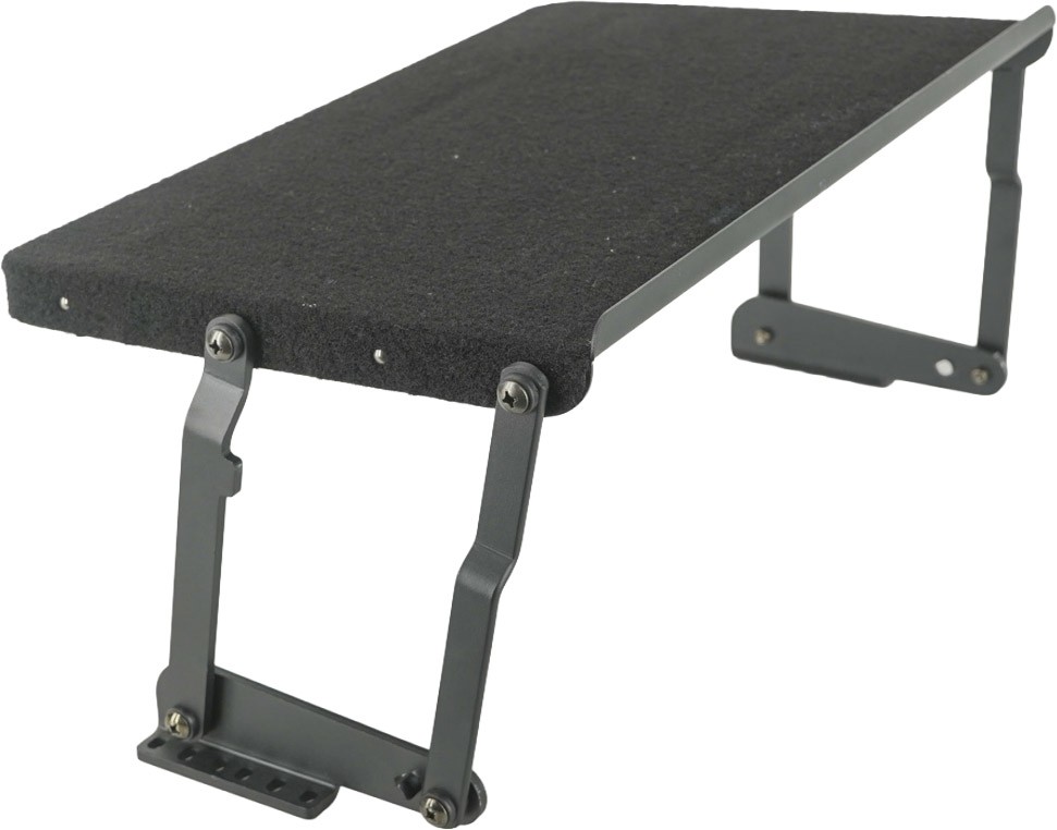 SKB 8-Space A/V Shelf