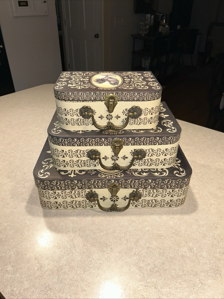 Vintage Style Nesting Stackable Decorative Cardboard Boxes 3pc