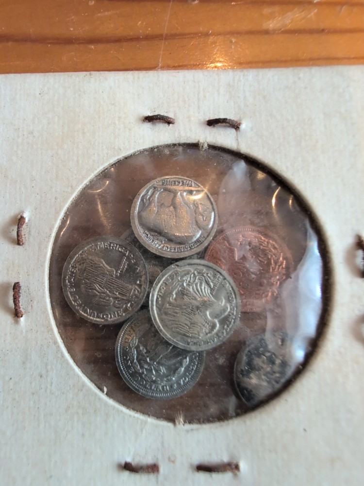 Nostalgia Mini Coin - Vintage