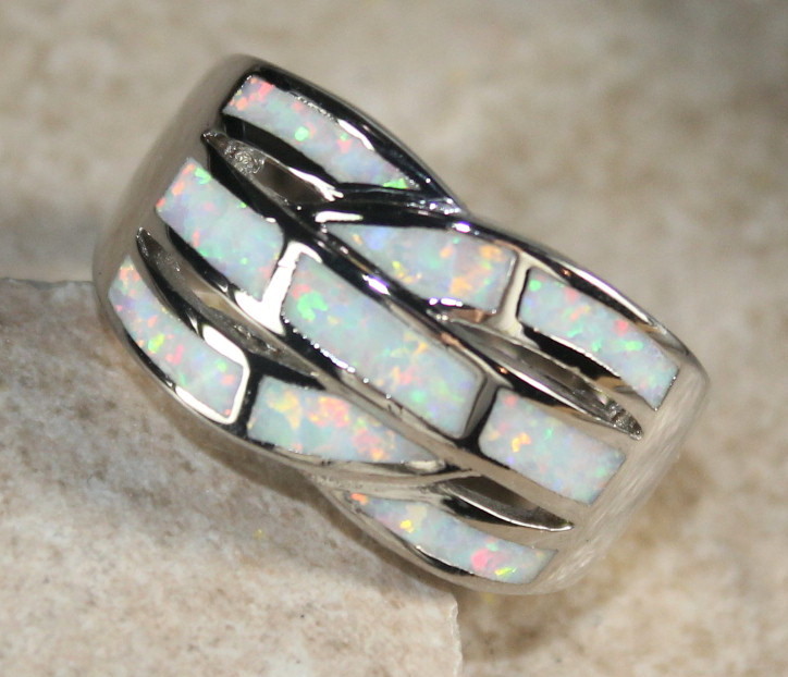 SILVER Elegant White Fire Opal Big Ring Size 8 WR40305