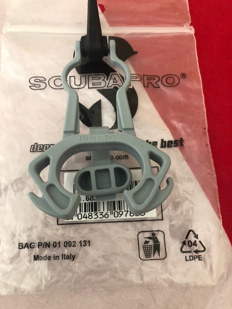 SCUBA REGULATOR SECOND STAGE PROTECTION CLIP NICE!