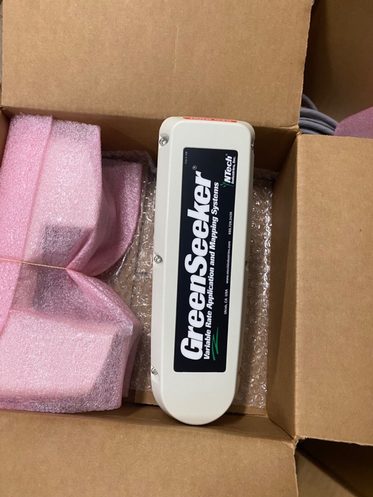 Trimble Greenseeker RT200 variable rate application and mapping system