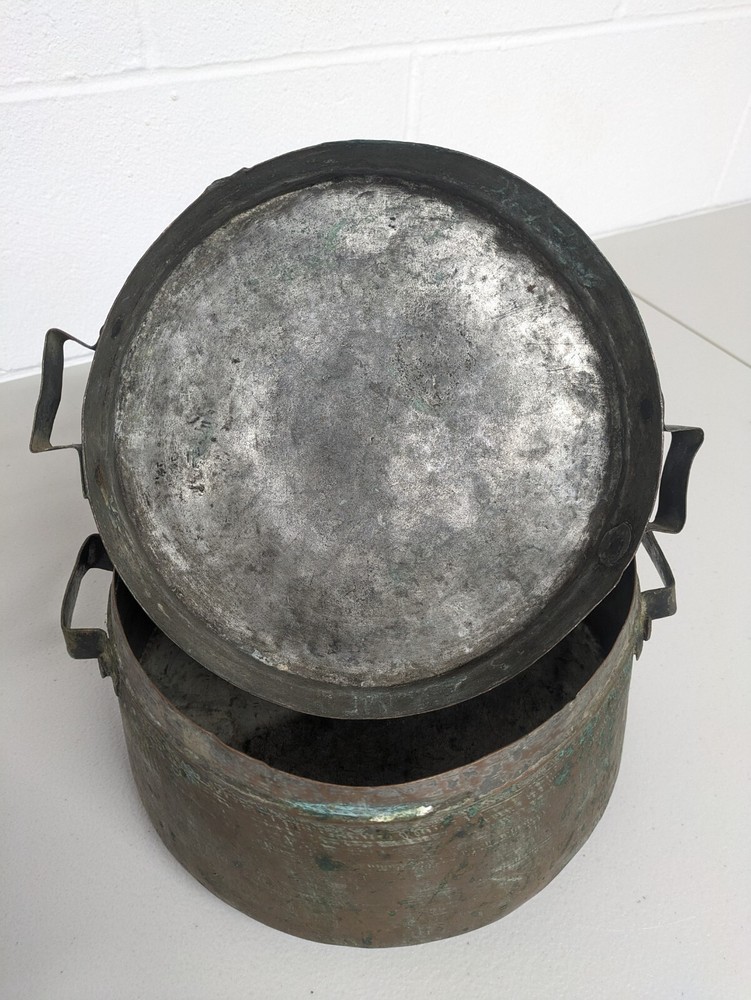 Vintage Handmade Copper Pot with Riveted Handles & Flat Lid Tin Lined Primitive