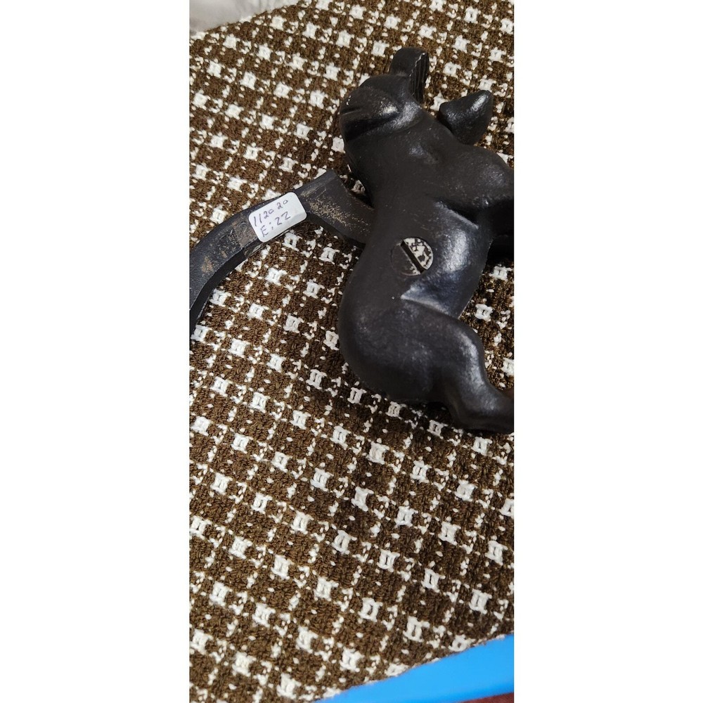 Cast iron black lab nutcracker