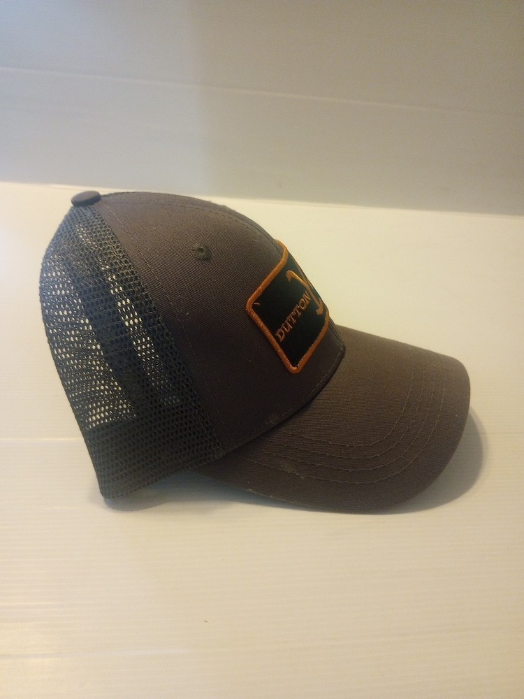Yellowstone Dutton Ranch Emblem Patch Adjustable Trucker Hat Grey