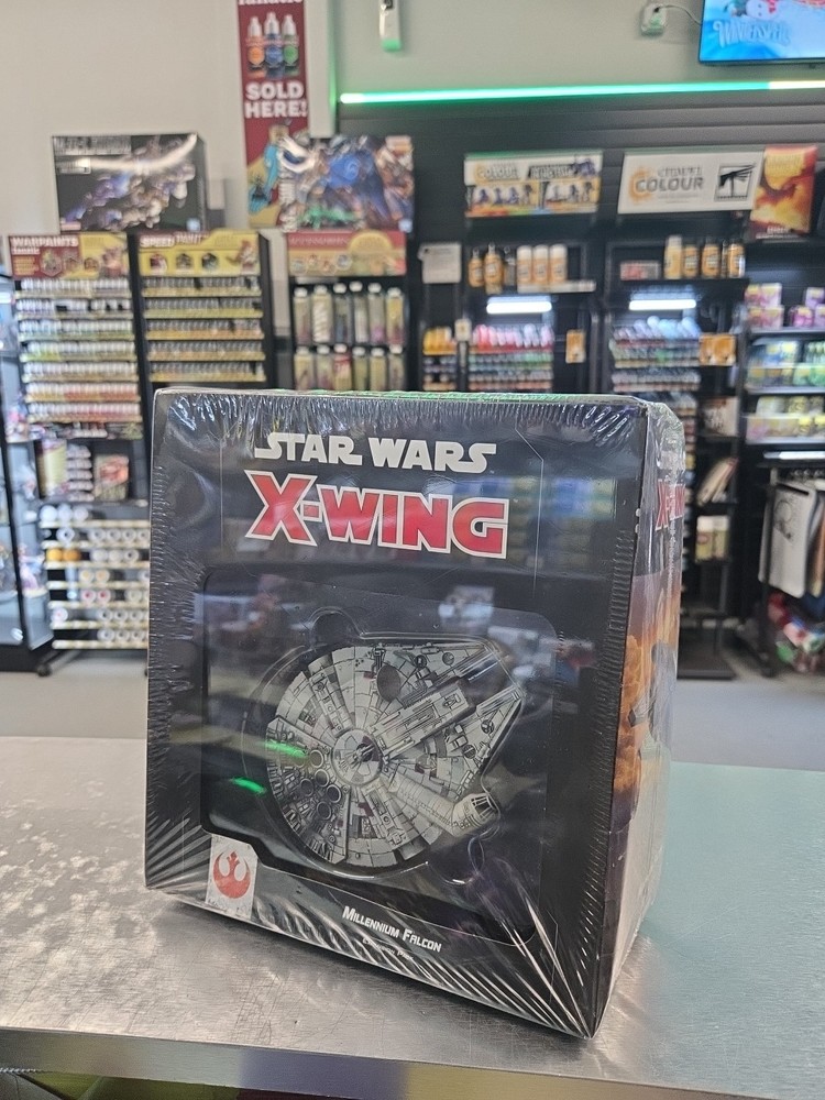 Star Wars X-Wing Millenium Falcon Expansion Pack - Damaged Box