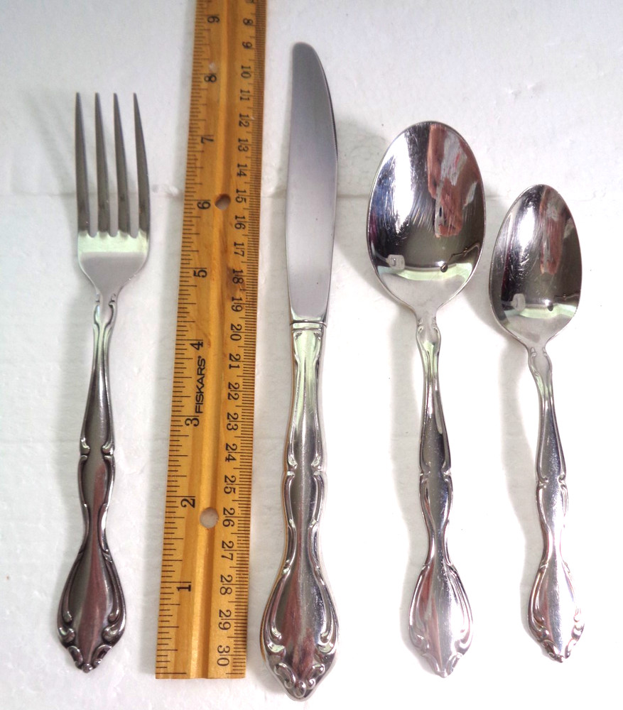 ONEIDA Cantana MIXED Stainless Flatware 6 Four Piece Settings NO SALAD FORK READ