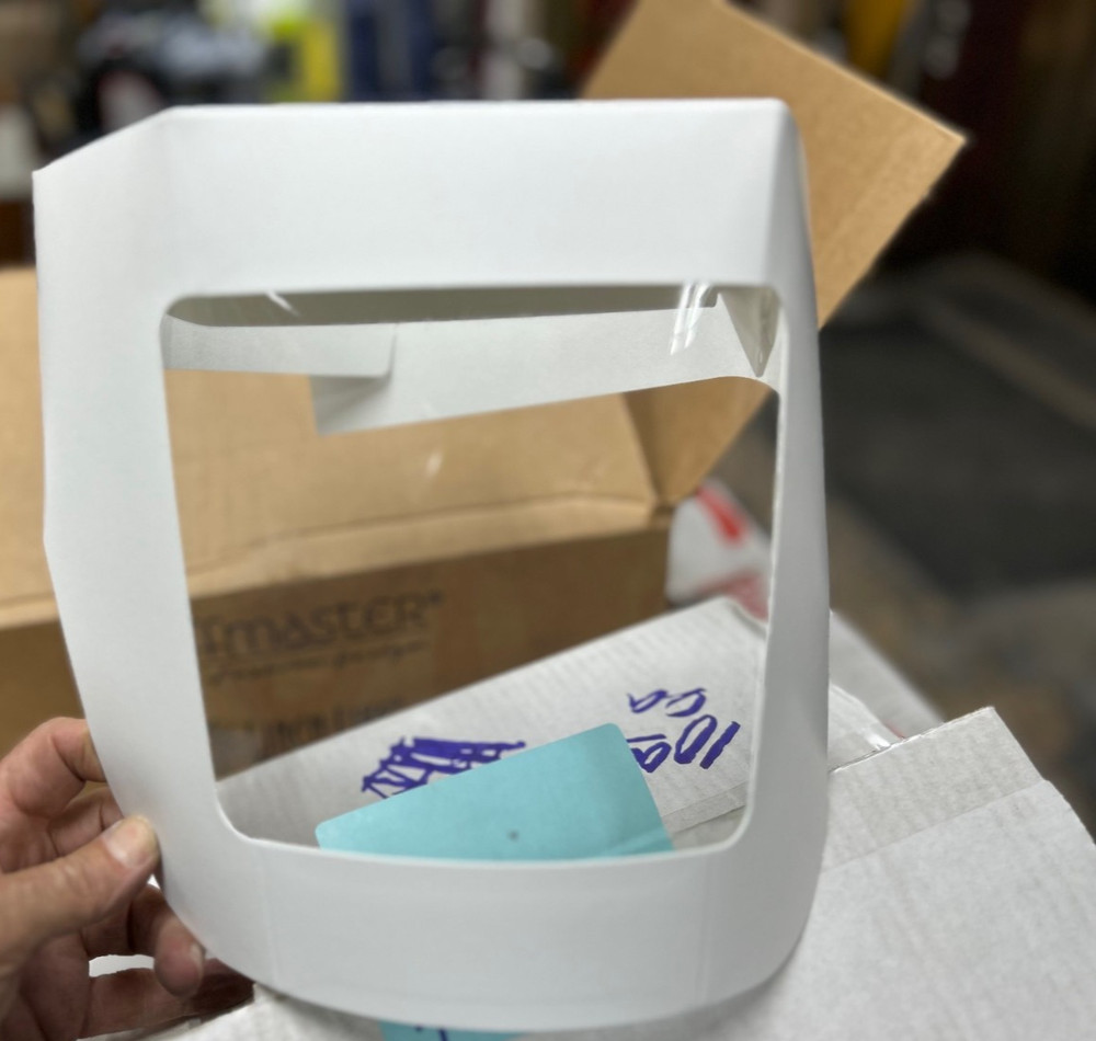 Face Shields Guards Covers Plastic & cardboard adjustable 100 per cs white skin