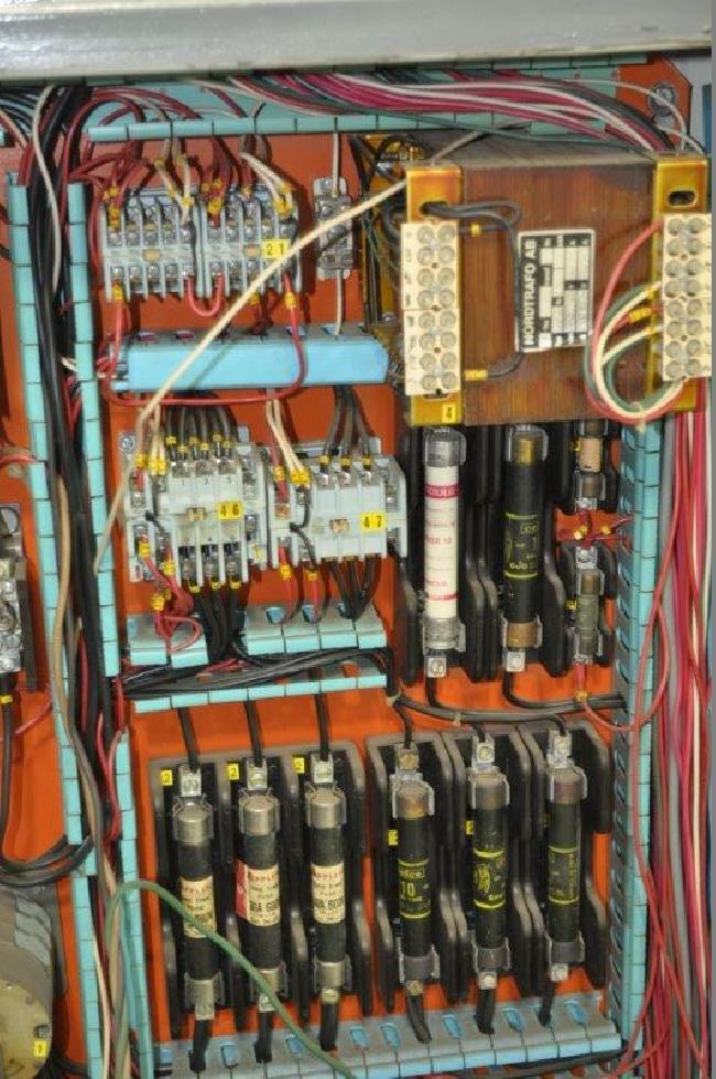 10′ x 5/16 Pullmax Hydraulic Shear 13 HOLD DOWNS 36″ FRONT OPERATED POWER BACK G