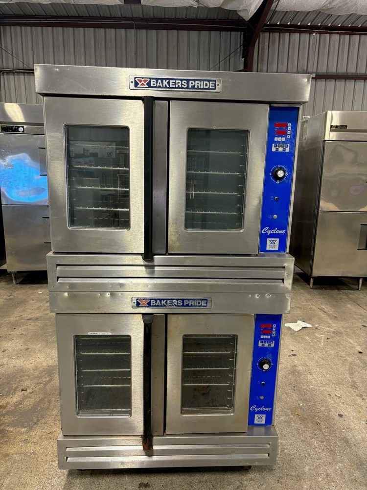 BAKERS PRIDE DOUBLE STACK GAS OVEN CYCLONE SERIES