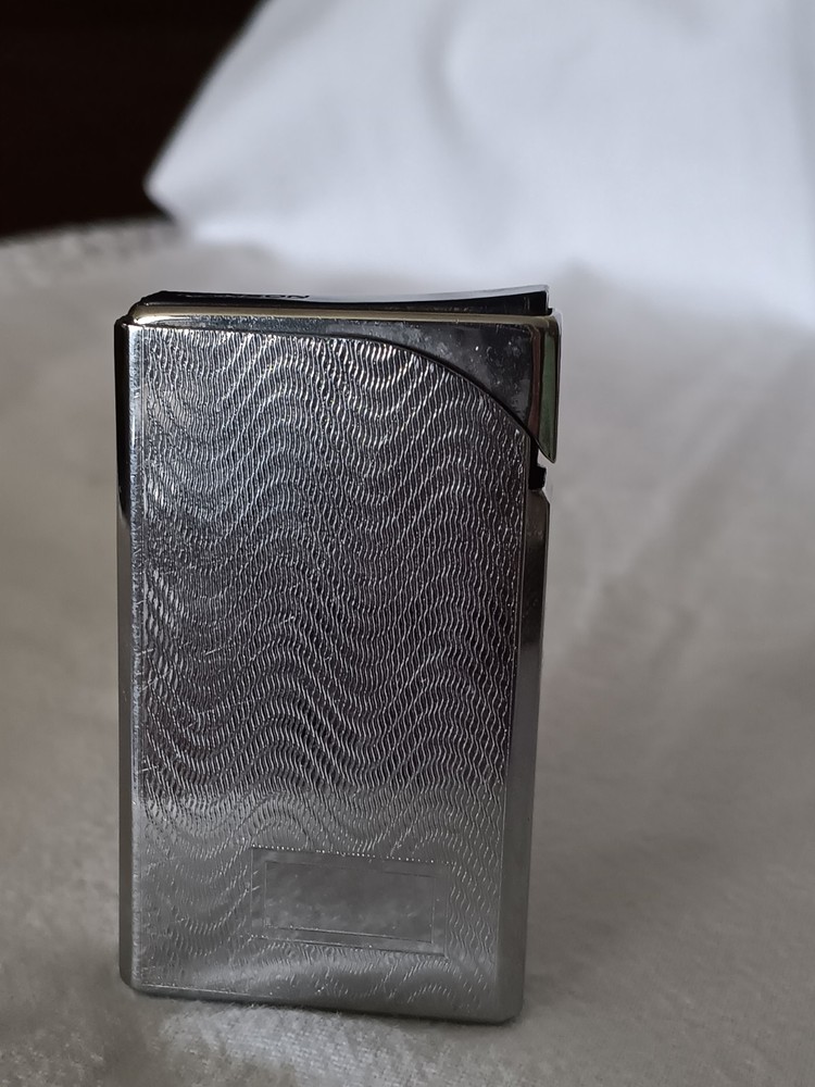 Vintage Ronson Lighter