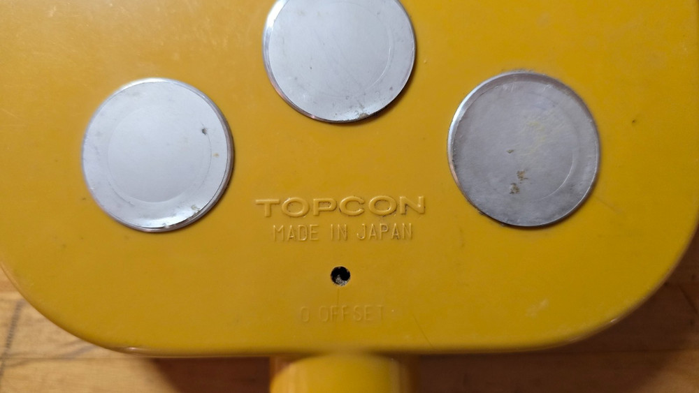 Topcon - Triple Prism Holder Fixed Type - Frame Only