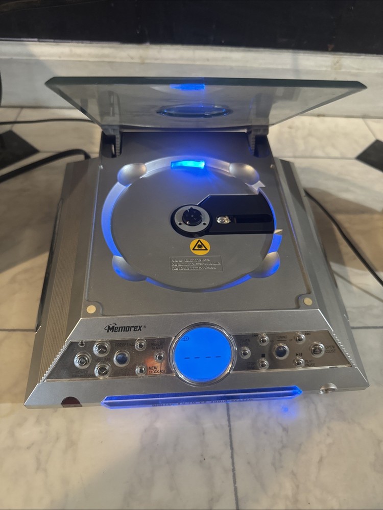 Memorex CD Player MX4114 (2003) Includes Original Speakers