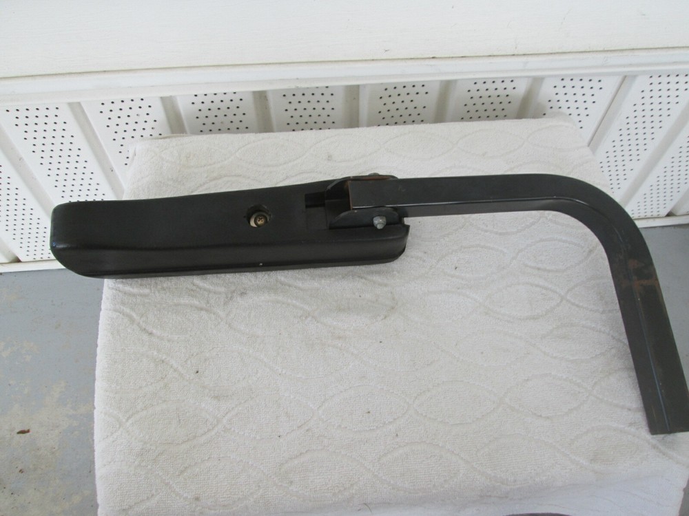 Arm Rest Assembly With Solid Rubber Pad # 414