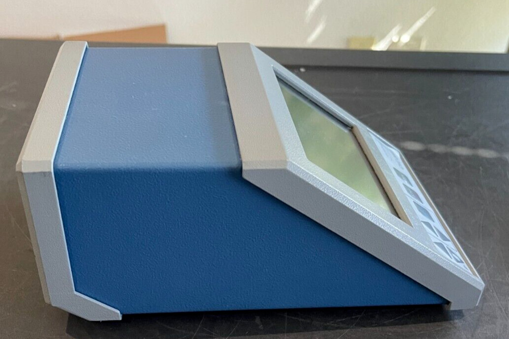 Vacuubrand CVC 2000 Vacuum Controller