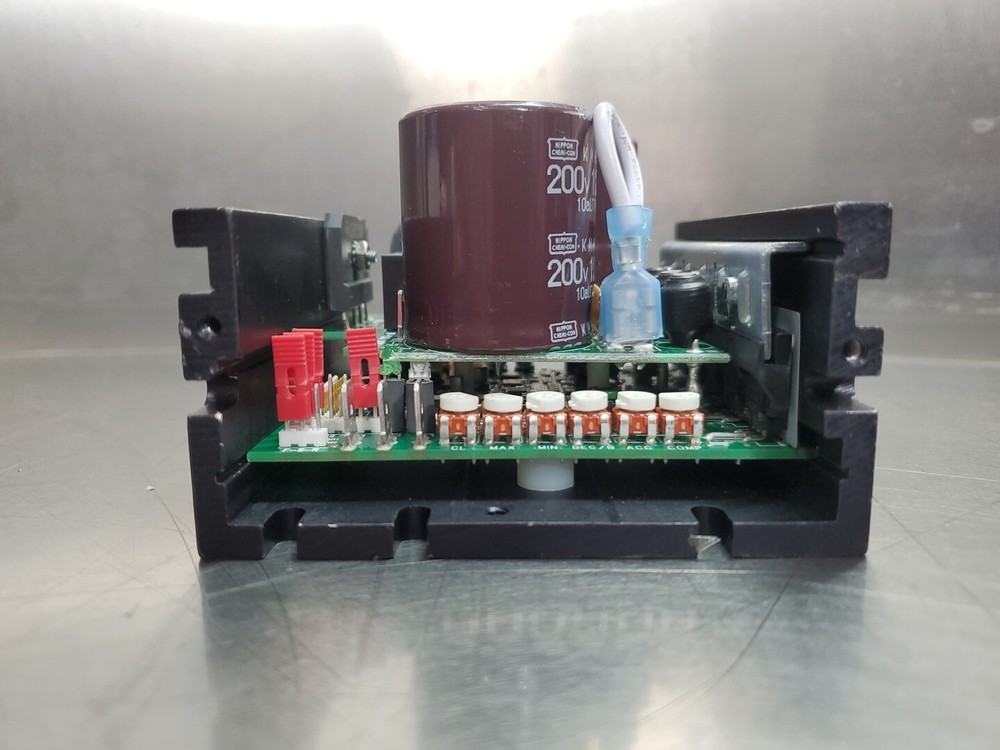 KB Electronics KBVF-23D AC Motor Speed Controller. 1E