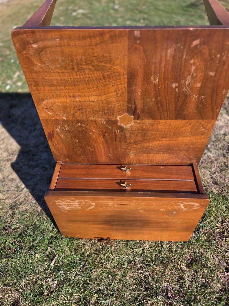One Mid-century Mersman ( 1950s-1970s ) step-up side table solid wood.