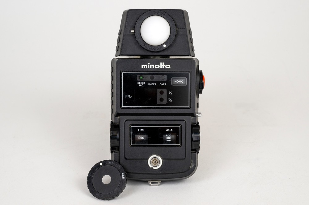Minolta Flashmeter II with Spherical Diffuser, Reflective Light Attachment, Case
