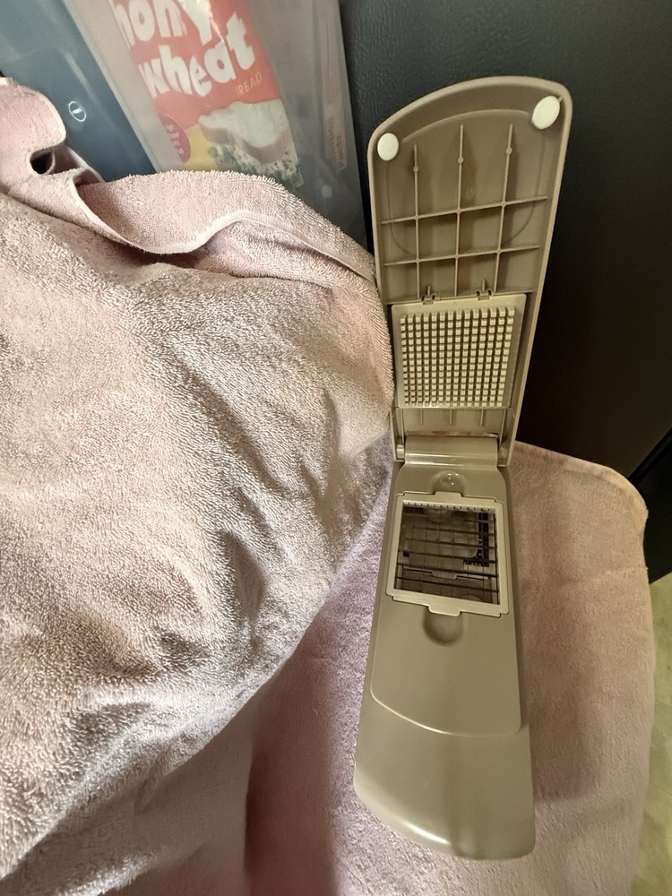 Multi-Blade Push Food Chopper with Container, Cleaning Tool, Beige