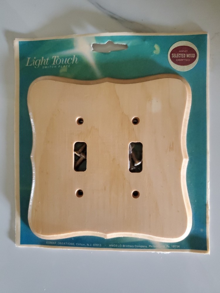 VINTAGE Edmar Creations Light Touch Wood Double Toggle Switch Plate Unopened Box