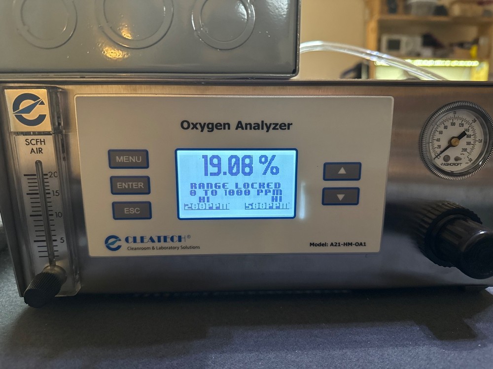 Cleatech Oxygen Analyzer Nitrogen Purge Controller with O2 Sensor A21-HM-OA1