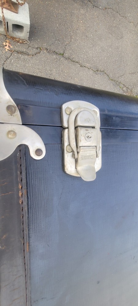 1920's PACKARD TRUNK RARE STYLE ORIGINAL 18"x21"x36"