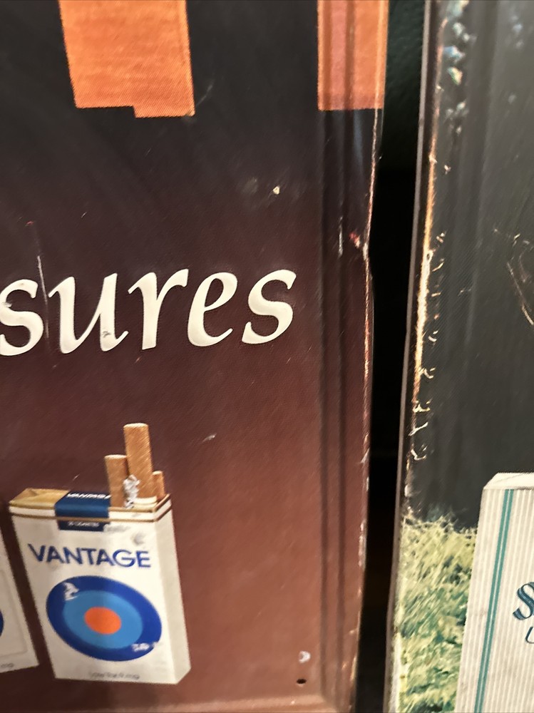 1981 Vantage Salem Cigarette Advertising Signs