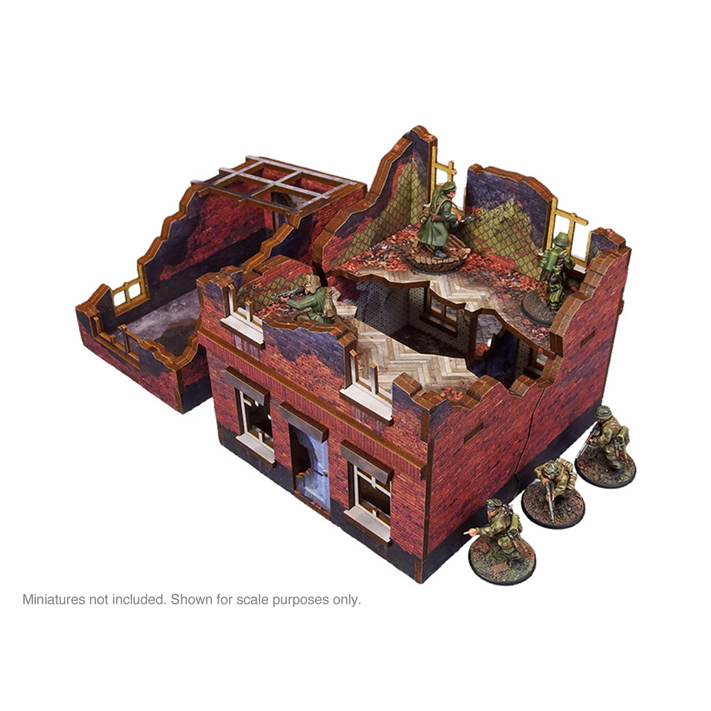 Micro Art Studio WW2 Ostfront Stalingrad: Small House (With Garage) Prepainted
