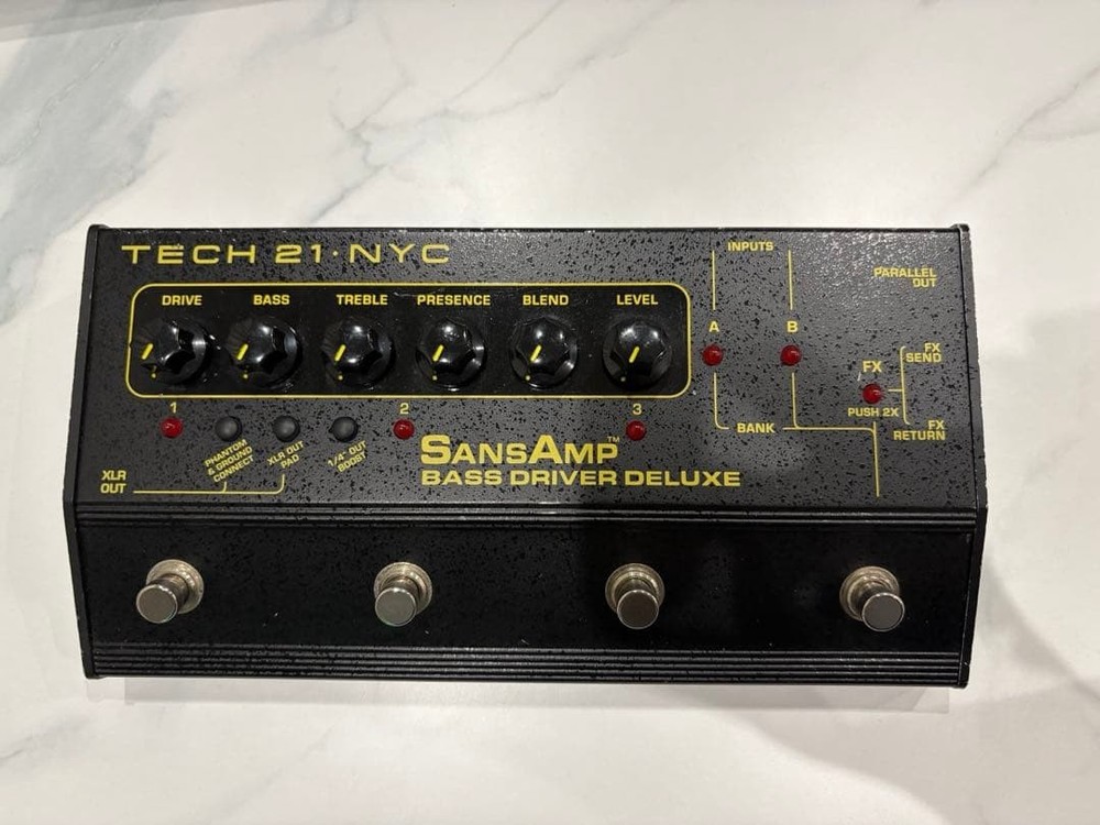 Tech 21 SansAmp Bass Driver Deluxe with Box & Manual