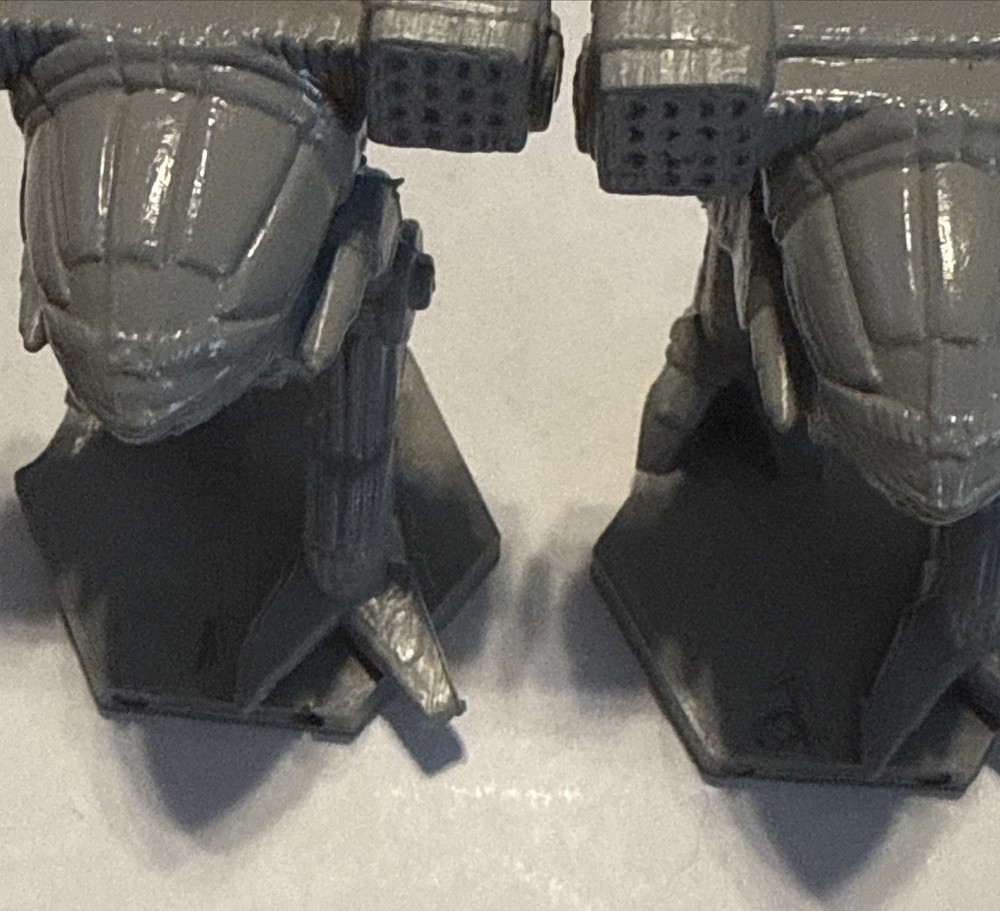 Battletech Miniatures Lot 13 Figures 11 Unpainted 2 Painted