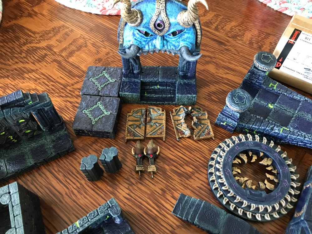 Dwarven Forge Sinister Painted Lot Used