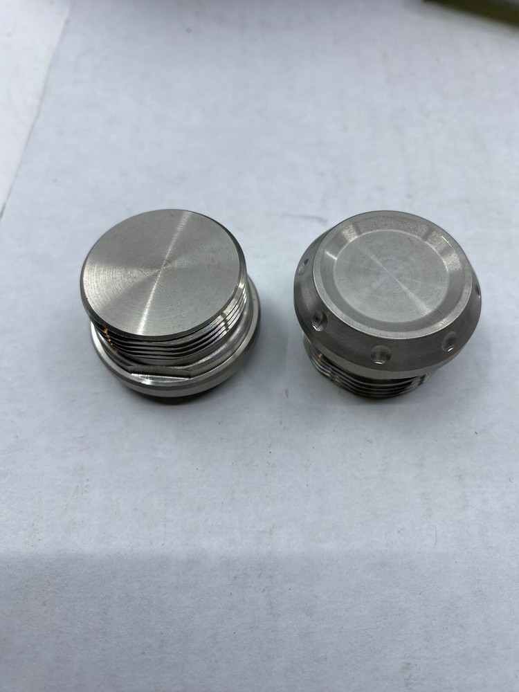 2 Eversys Threaded Plugs Part No. 108513