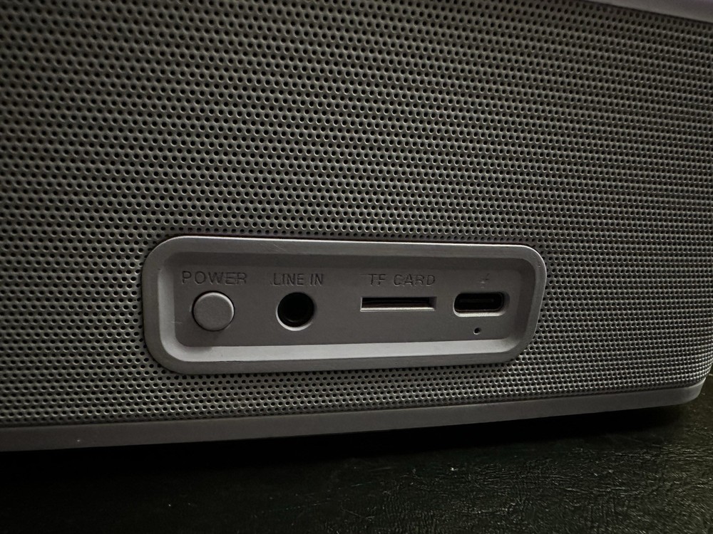 Doss Soundbox Bluetooth Speaker NO CHARGER