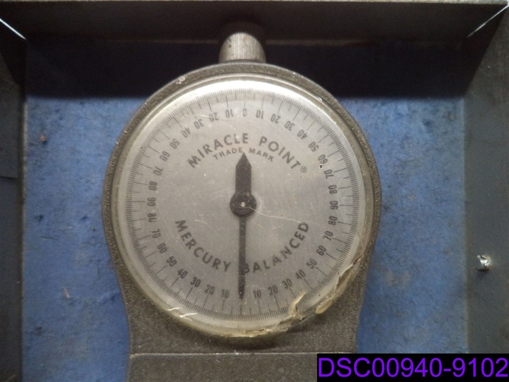 ERICK MIRACLE POINT MODEL 900 PROTRACTOR IN CASE
