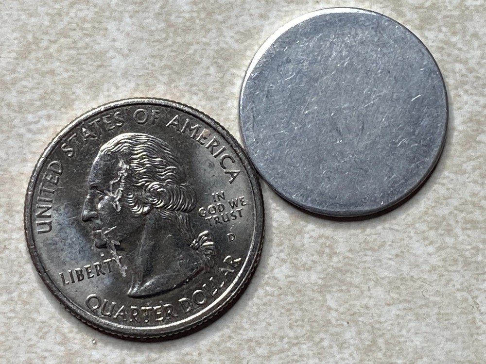 T9251 1 Pint, Unknown Anillo Restrike Arcade Token