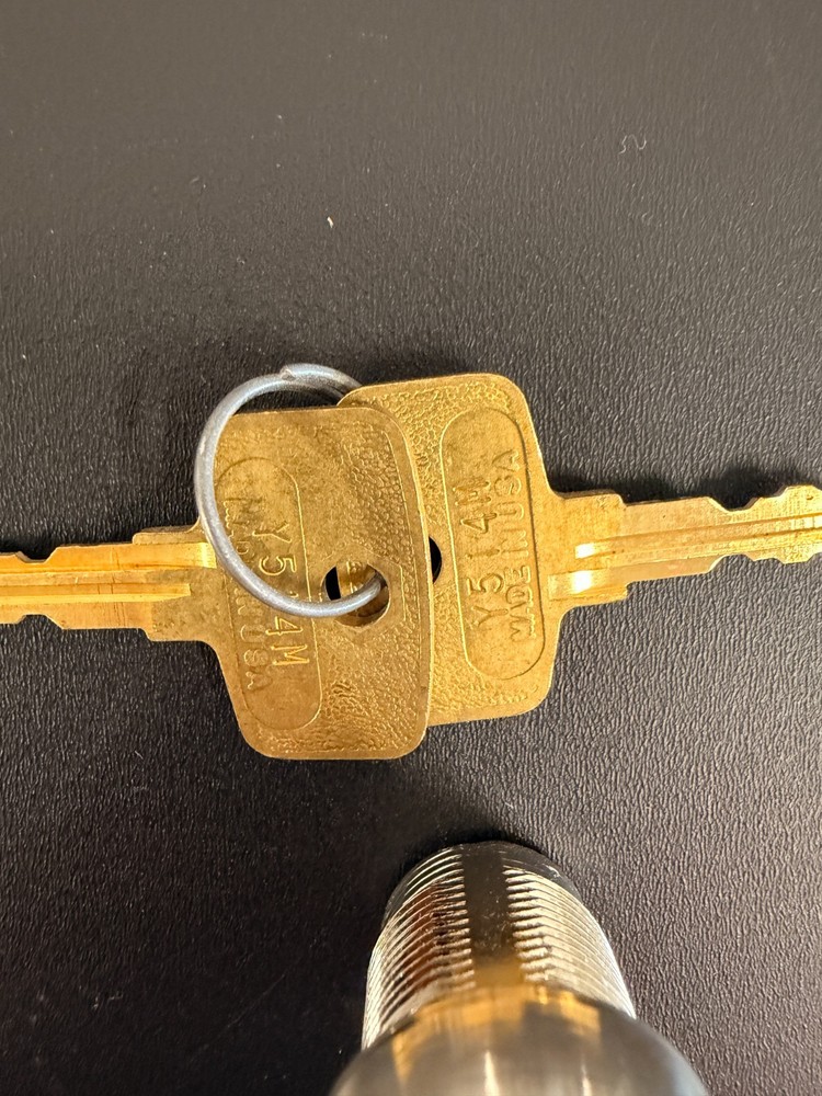 Snap-On Tool Box Cylinder Lock w/ 2 Keys Y Series/Code New/Old Stock Authentic