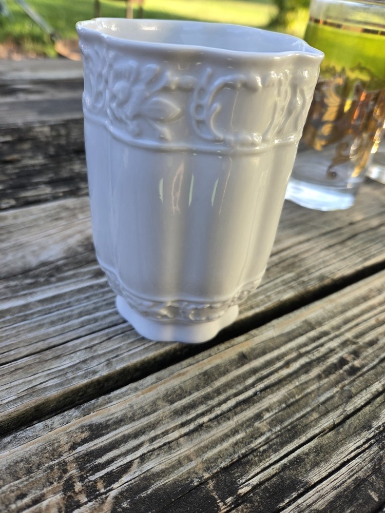 Kaldun & Bogle White Coffee Mug Chocolate Cup Embossed Pattern