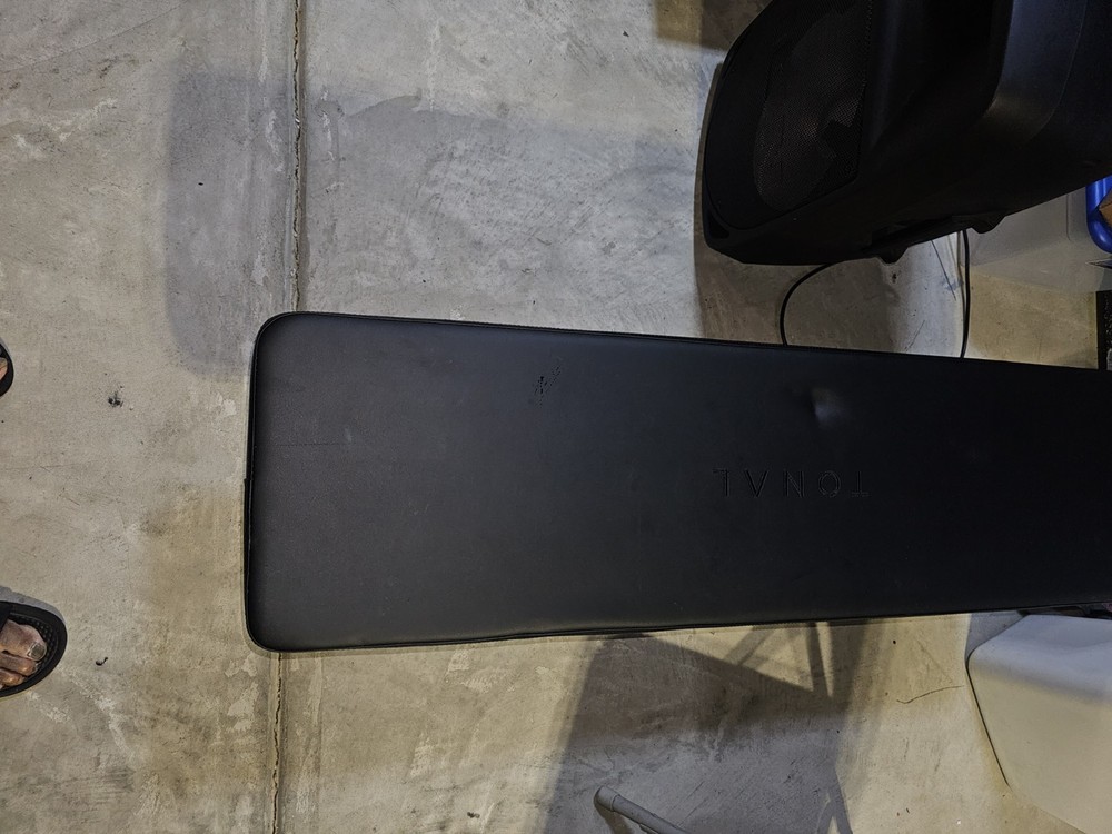 Tonal Bench