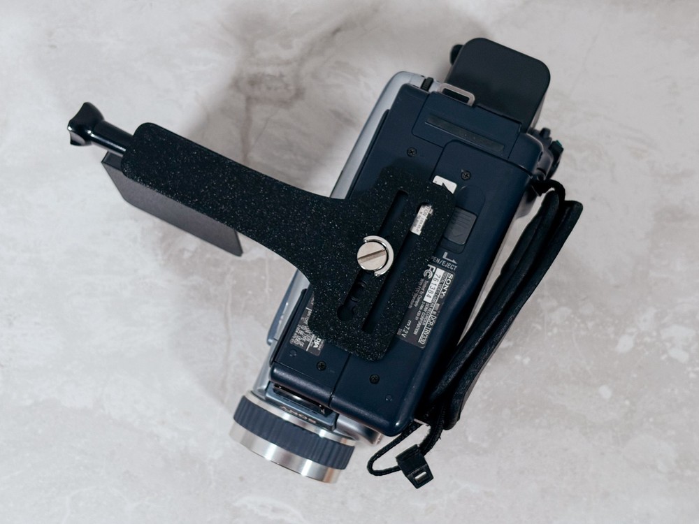 ImmersionRC Powerplay Camcorder Bottom 1/4" Tripod Screw Mount