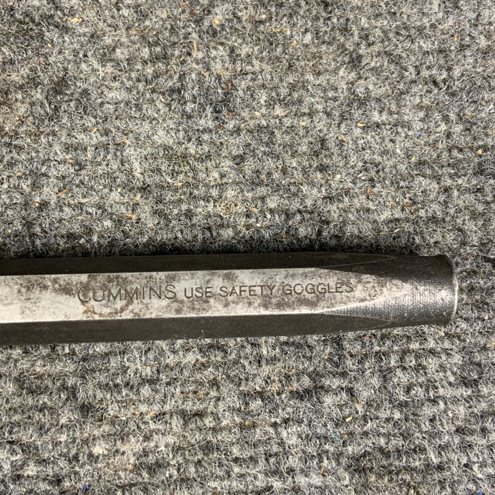 Cummins Steel 3/4" x 7 3/8" Cold Chisel Tool
