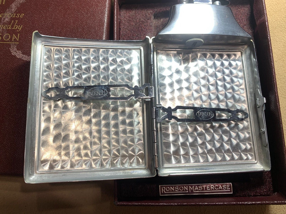 RONSON ENAMELED MASTERCASE LIGHTER & CIGARETTE CASE w/ Box Beautiful!