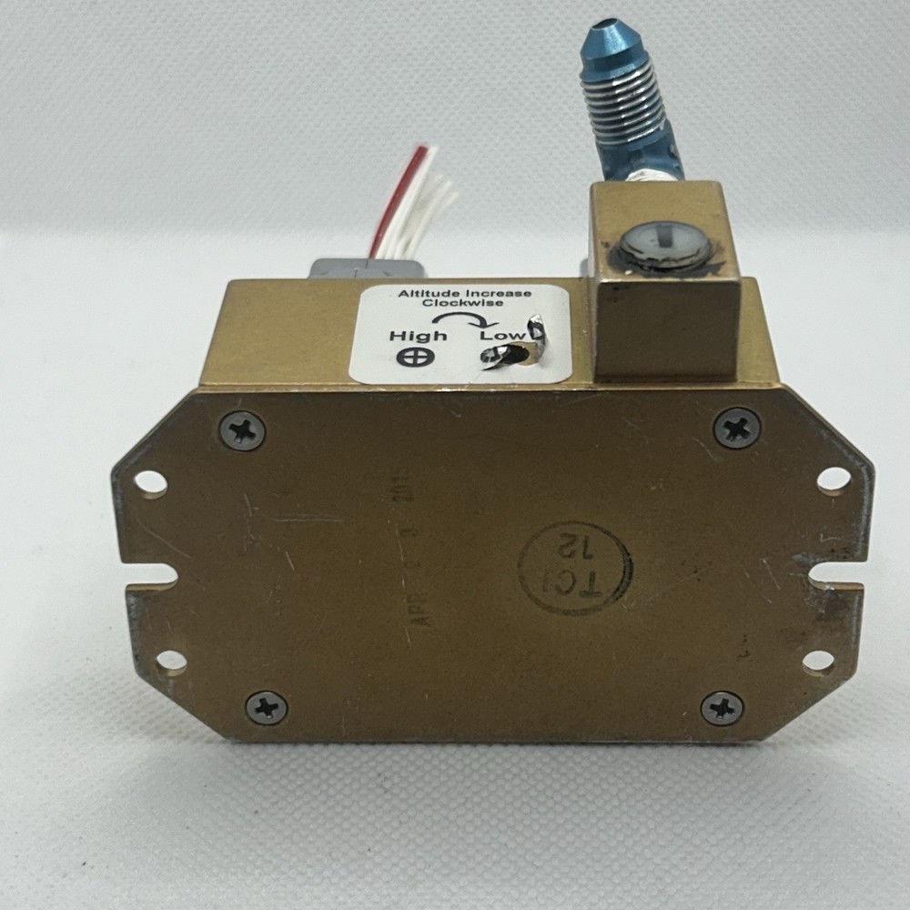 TRANS-CAL ALTITUDE DIGITIZER SSD120-RS232 With Connectors