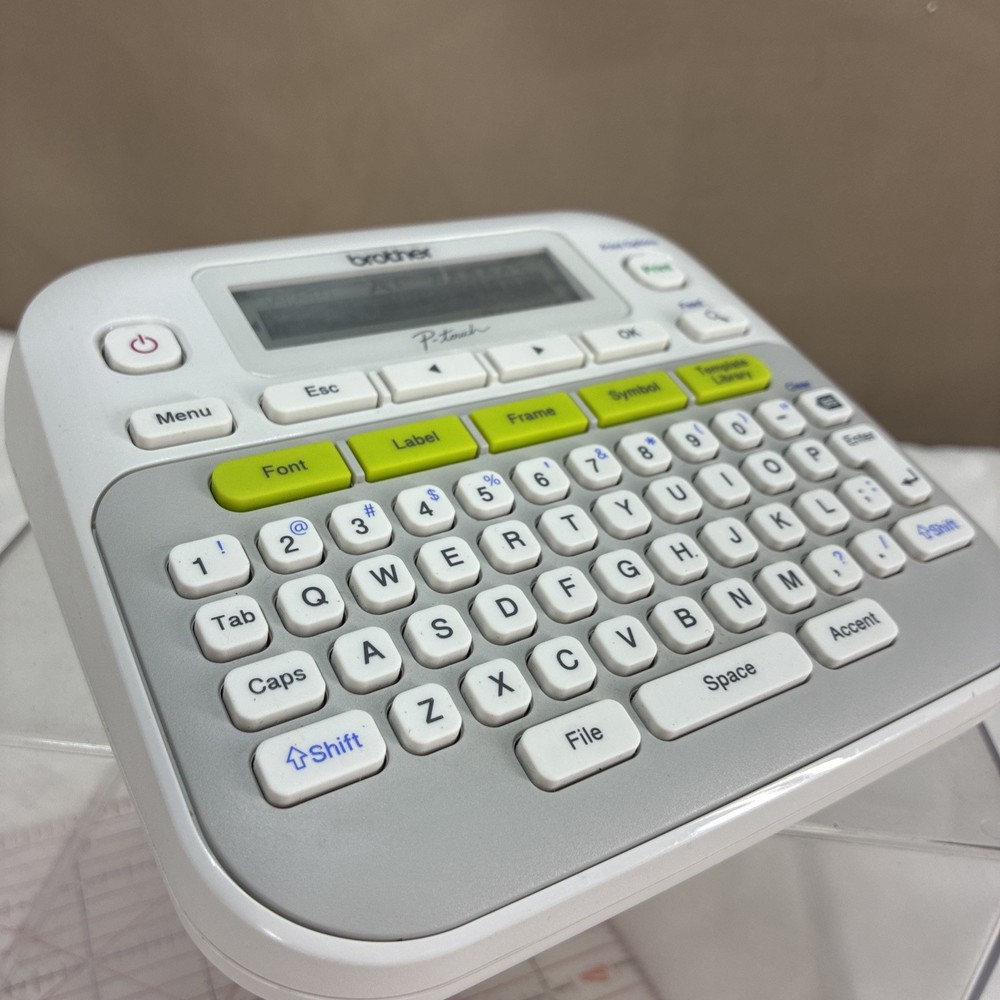 Brother P-Touch PT-D210 Handheld Label Maker Compact White - Tested & Working